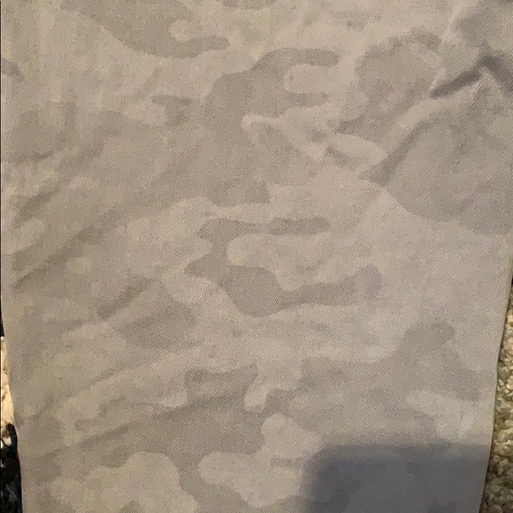 AE Camo Jeans - Picture 4 of 5
